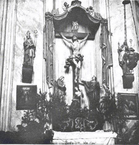 EL ALTAR DE LA SANTA CRUZ